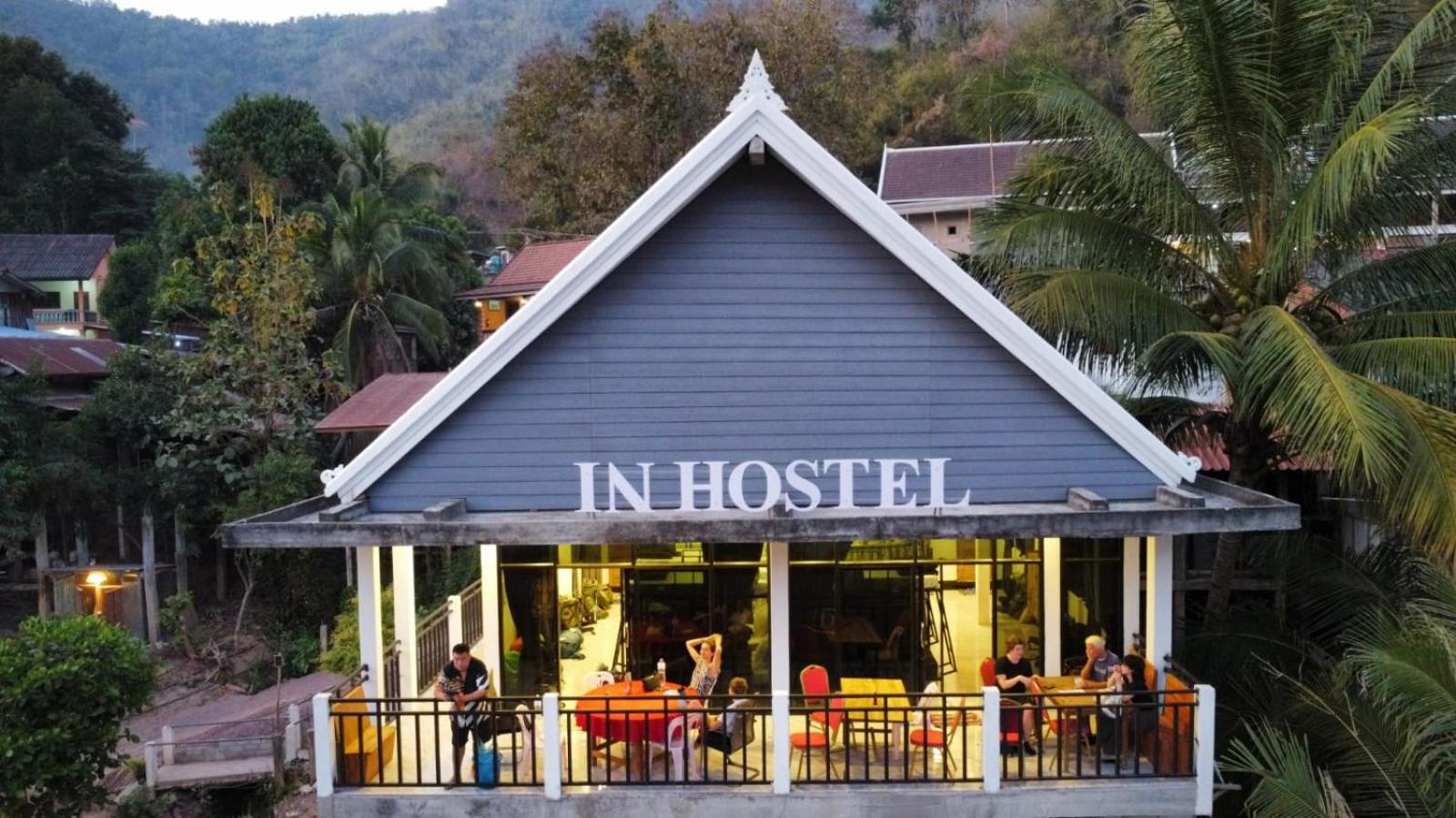 Inn Riverside Hostel Pb Muang Pakbèng Exterior foto